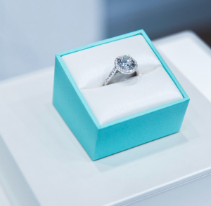 %Jeweler NYC %NYC Wholesale Diamonds